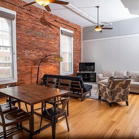 Modern Lofts Next To Georgia St. & Convention Ctr. Apartment Indianapolis Bagian luar foto